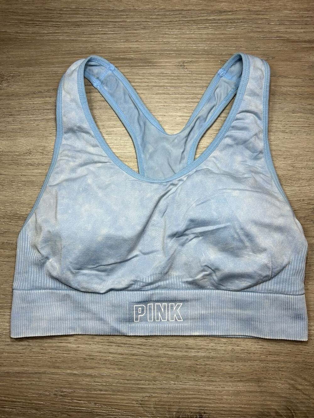 Victoria's Secret PINK SEAMLESS LIGHTLY LINED GYM RACERBACK, Size M or L or XL.